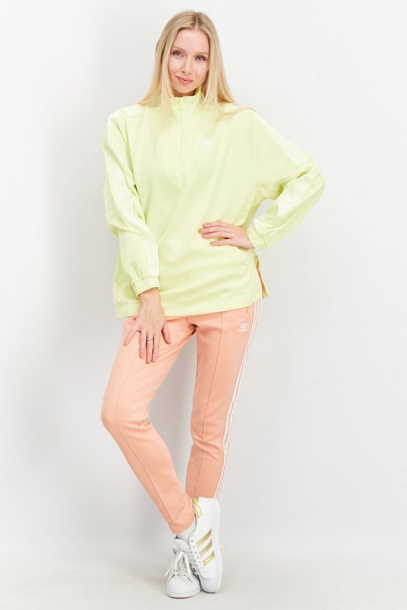 adidas Originals جاكيت تدريب رياضي نسائي بأكمام طويلة، أصفر نيون - Image 2